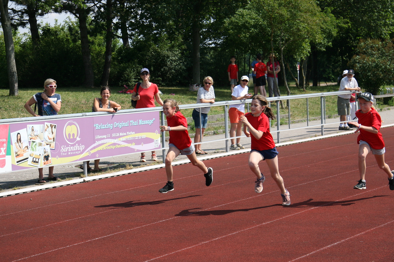 /img/gallery/2018/06/sportfest/59.JPG