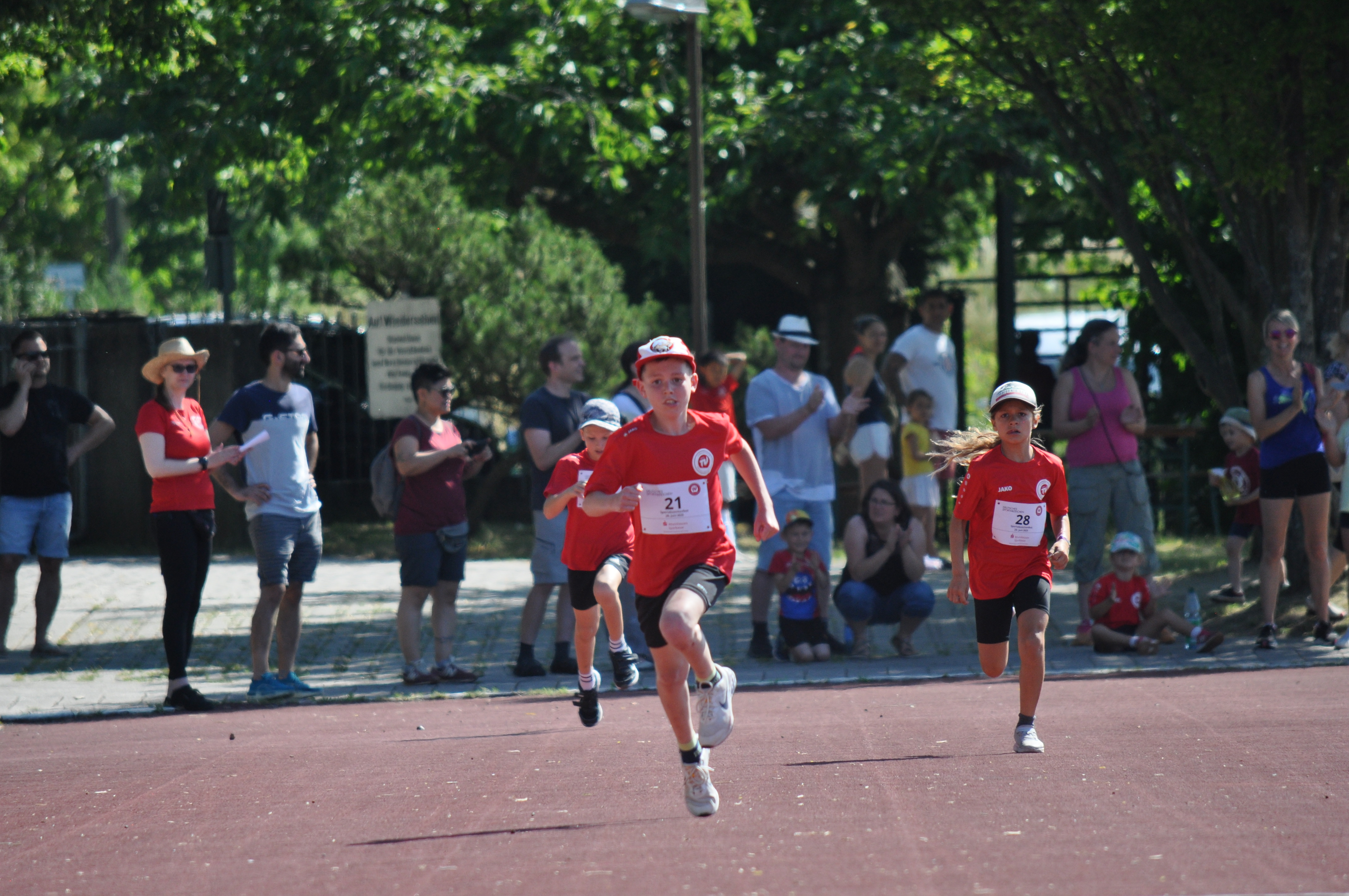 /img/gallery/2025/sportfest/54.jpeg